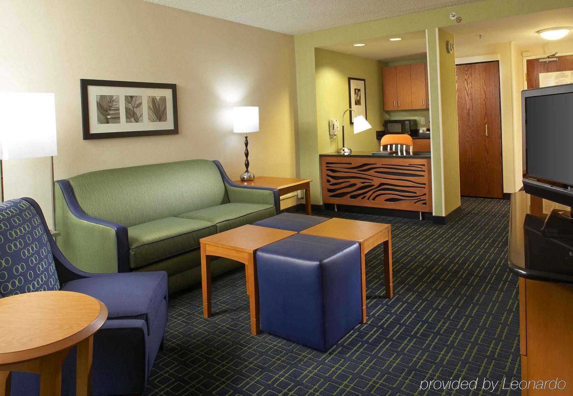 Fairfield Inn & Suites By Marriott Cleveland Beachwood Phòng bức ảnh